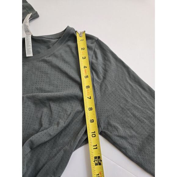 Athleta Sage Green Round Neck Perforated Stretch Long Sleeve Active Top Medium - Picture 5 of 11